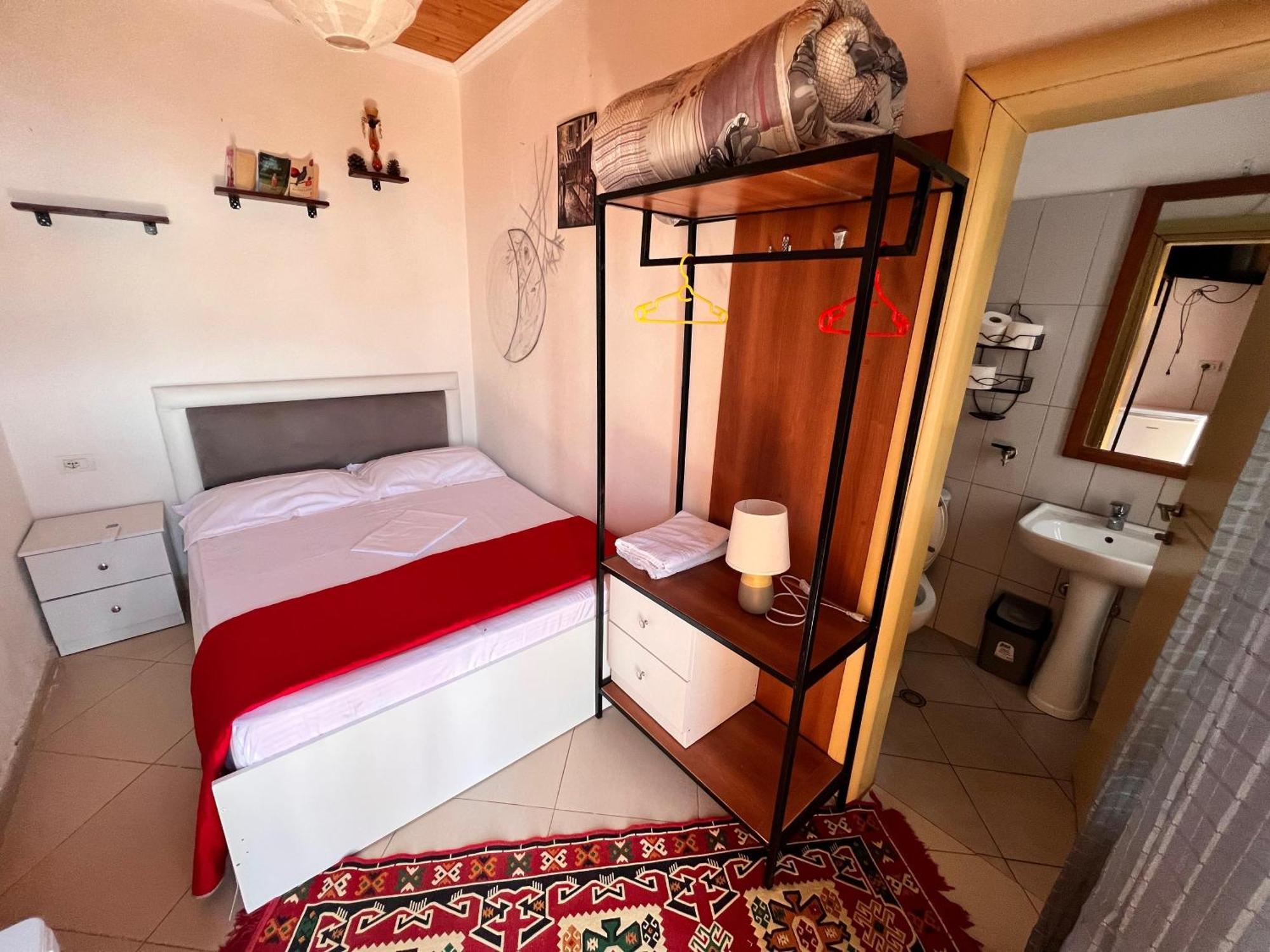 Rooms Merlika -Inside The Castle- Kruje Luaran gambar